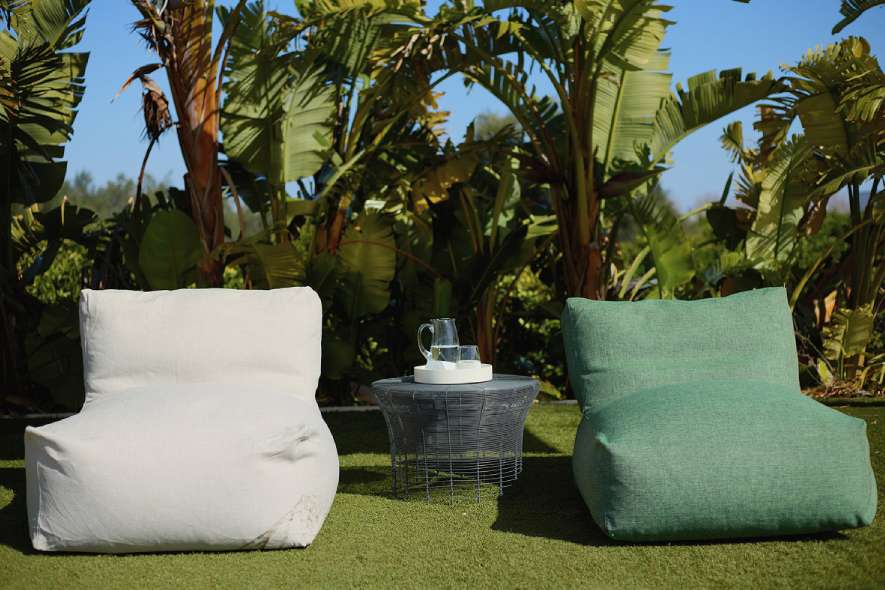 Tejidos resistentes al sol y la humedad: la clave para espacios outdoor